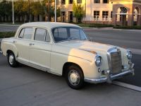 1959 Mercedes 220S