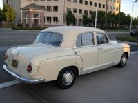 1959 Mercedes 220S