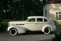 1937 Buick Special Sedan 40